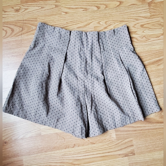 Ya Los Angeles High Waist Flare Polkadot Shorts - Picture 2 of 4